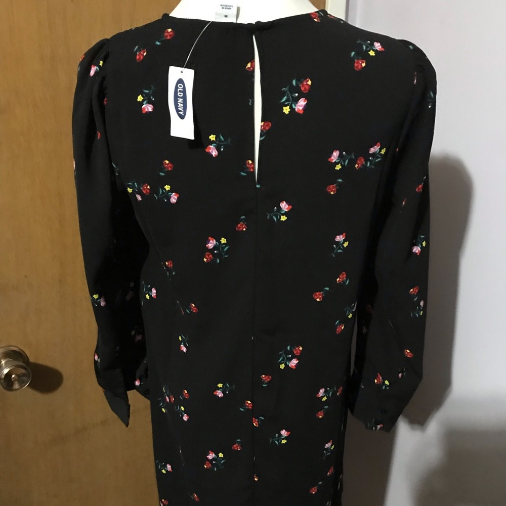BNWT black floral shift dress